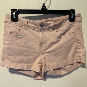 H&M Pink Jean Shorts Lightweight Summer Essential. Size 6